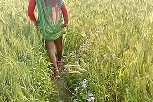 Indian Village Bhabhi Fucking Outdoor Sex In Hindi