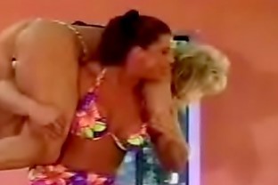 Nicole Bass v Karla Nelsen