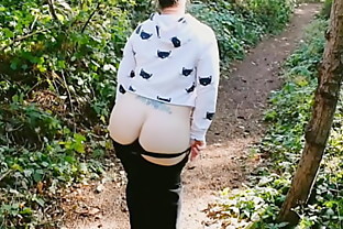 Bbw Exhibitionist Rubs Her Pussy Outdoors At A Public Park 5 min