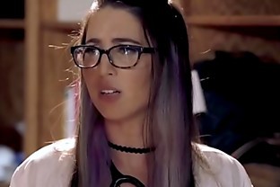 How to solve the vampire problem - Shyla Jennings, Abigail Mac, Serena Blair 6 min