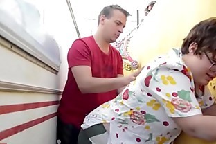 The Sex Alley with Fat Woman. CRI023