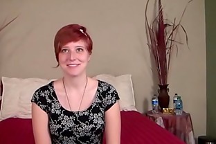Casting redhead Aurora Desperate Amateurs