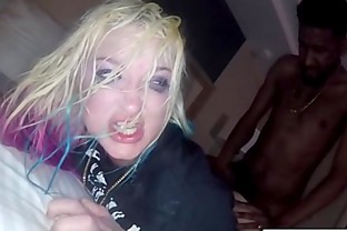 Hooker gets off the snowy streets by anally pleasing her pimp