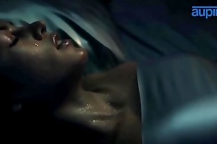 Hot Latex Bed Commercial