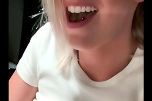 Omg so risky! Tight pussy fingered to orgasm in the public car park