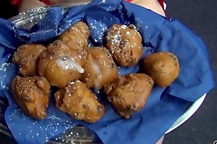 Nasty New Year Linda Lush goes Slutty on 6 guys cumeating facial oliebollen