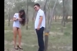 泉州嗨哥找来混血极品女神一女三男丛林约战，露脸 -