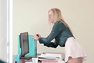 Babes - Office Obsession - Kiara Lord and Kristof Cale - The Temptress Temp