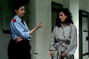 Prison 1/2