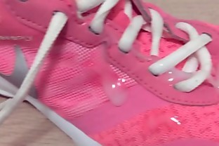 Fuck my friend's hot sneaker