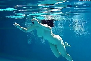 Sheril Blossom super cute big tits underwater