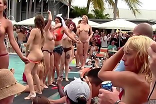 dantes hot swinger contest from last month at fantasy fest