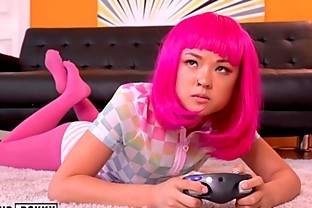 Amateur Boxxx - Gamer Girl Lulu Chu Forced Orgasm By Step-Bro