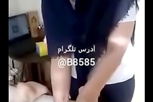 ماساژ دادن خانم سفید و چاق ایرانی در مرکز ماساژ
