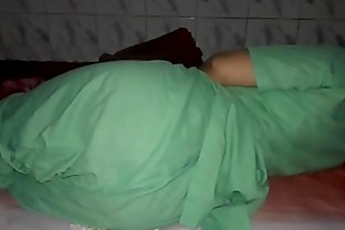 Wanna fuck Big GAAND of my sleeping mom?