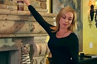 (Kayden Kross, Manuel Ferrara) - Fit blonde milf gets what she wants - Digital Playground