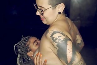 Caindo de boca na BBW Sra Tezão no aquário da festa do Casal Doidera no Carícia Club em Madureira (Completo no RED)