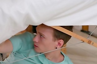 FantasyMassage Hot MILF Sarah Vandella Gets Banged By A 18yo Perv During Her Massage