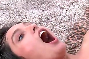 girl fucks vampire
