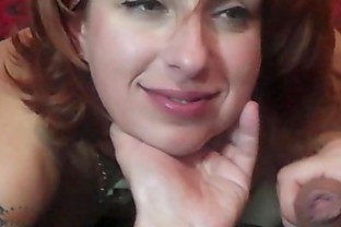 Redhead MILF is an amazing Lapdancer!