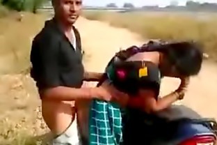 Desi Bhabhi Giving Blowjob & Fucked Doggy on Bike