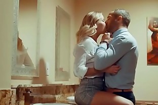 Lady boss Jessa Rhodes saw her secret lover in a local bar and started an awesome rough sex with him inside the bathroom.