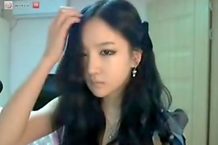 Hot korean girl on cam